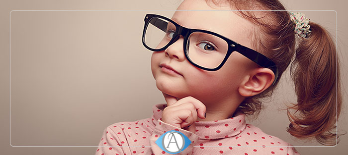 انتخاب عینک مناسب کودکان و نوزادان