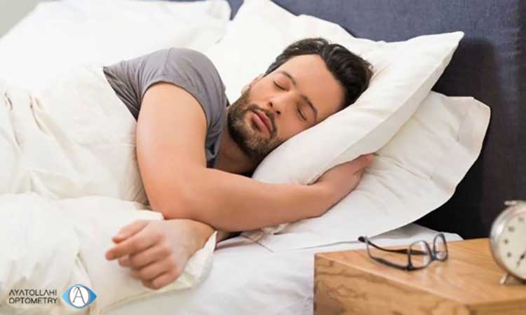 داشتن خواب کافی برای سلامت چشم ها